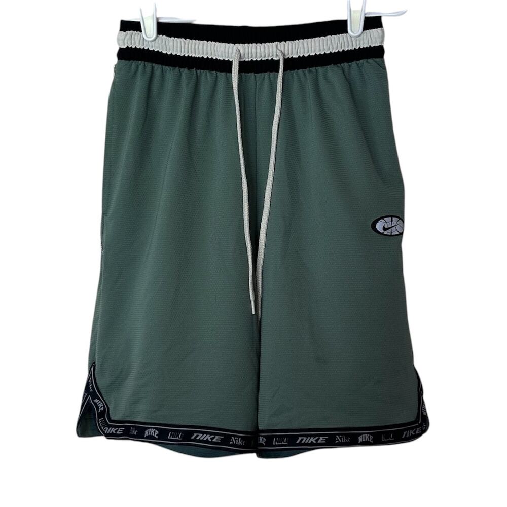 Nike Men’s DNA Basketball Shorts Size S Green‎ Dri-Fit Casual Athletic Training